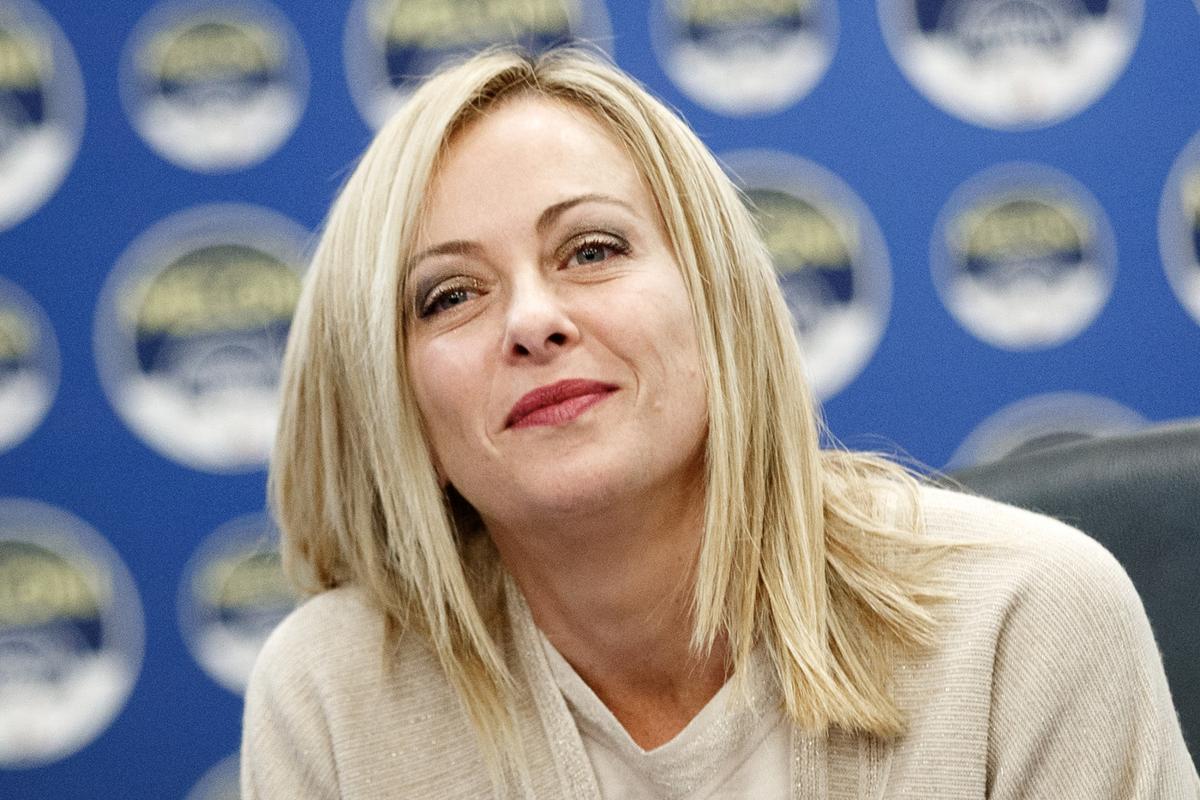 Giorgia Meloni al raduno di Vox si candida ad essere leader anche in Europa Giorgia Meloni al raduno di Vox si candida ad essere leader anche in Europa