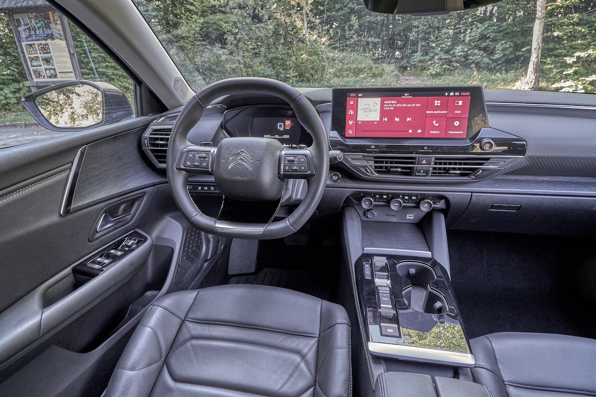 Con la Citroën C5 X Plug-in Hybrid alla scoperta della verde Carinzia Con la Citroën C5 X Plug-in Hybrid alla scoperta della verde Carinzia