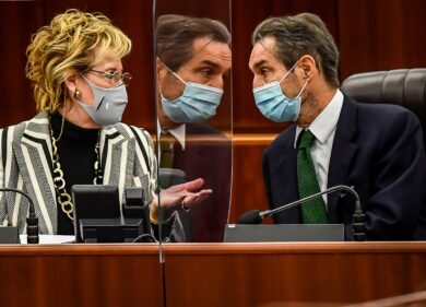 Lombardia, il Pd punge Fontana: “Attende ancora risposte su Moratti…”