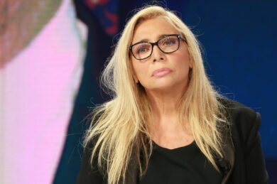 Aldo Grasso stronca Mara Venier: a dominare in Rai è la tv spazzatura