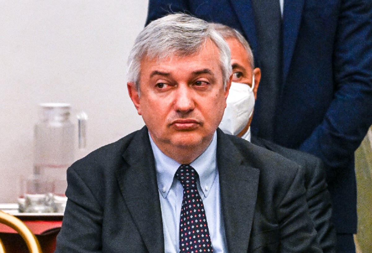 Molinari, nuova organizzazione a Repubblica. Bonini-Bei: deleghe aggiuntive Molinari, nuova organizzazione a Repubblica. Bonini-Bei: deleghe aggiuntive