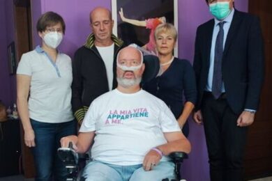 Suicidio assistito, via libera dell’Usl per Stefano Gheller: “Ora sono sereno”
