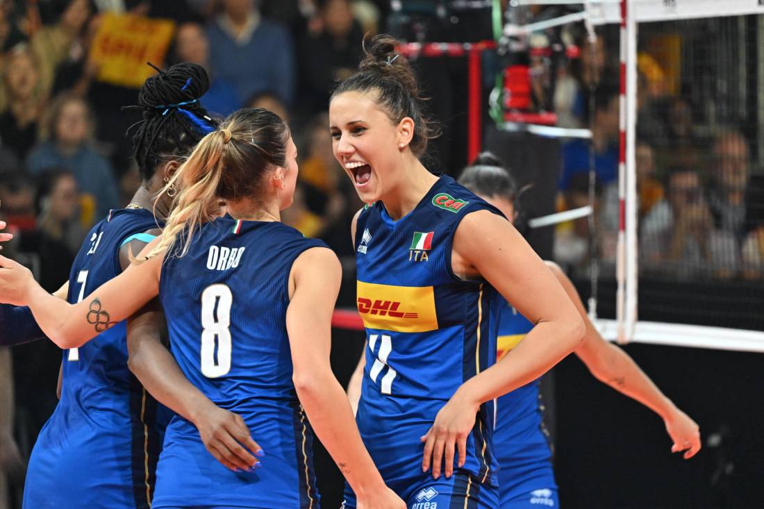 Le azzurre del volley vincono il bronzo ai mondiali in Olanda Le azzurre del volley vincono il bronzo ai mondiali in Olanda