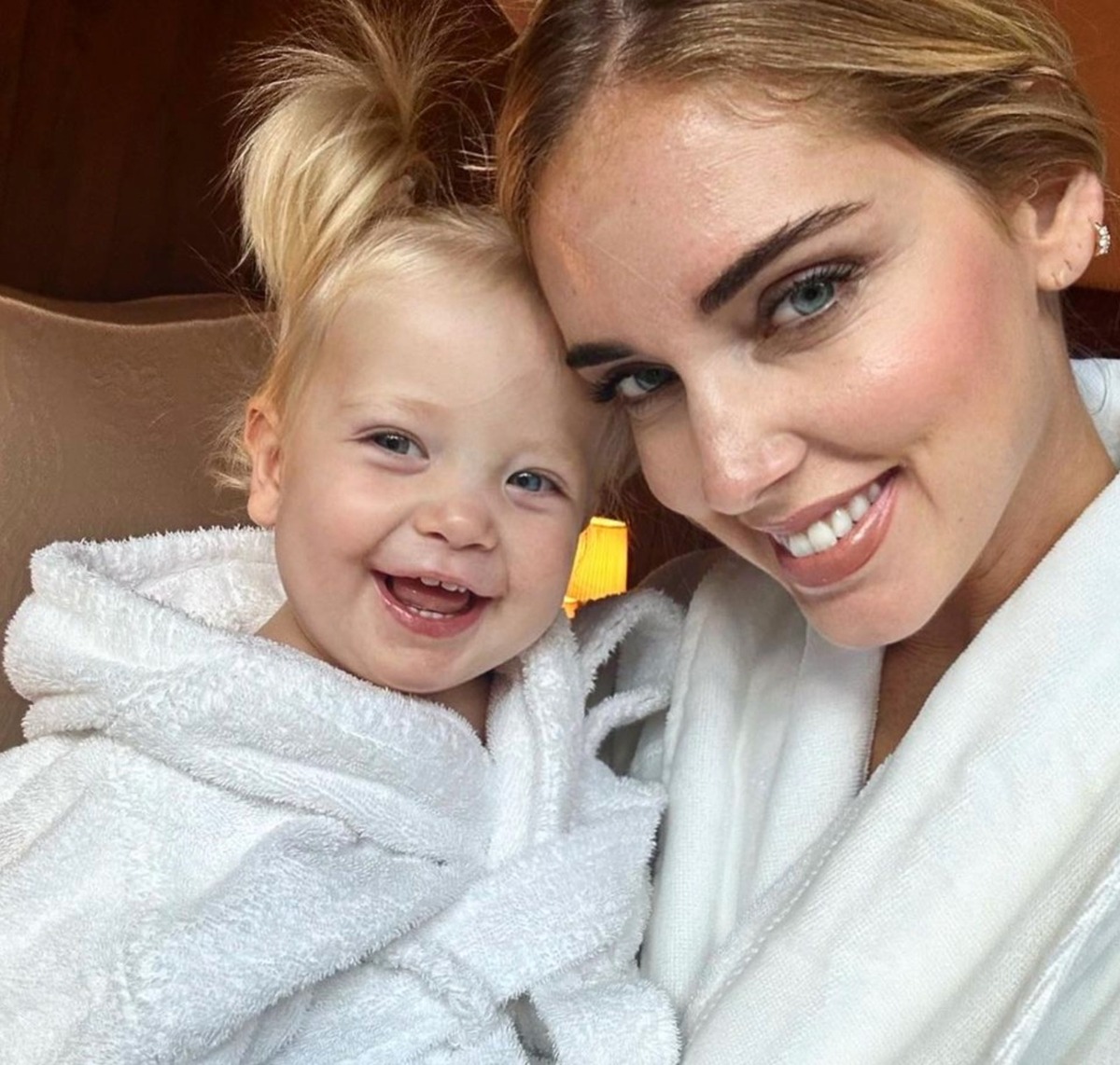 Fedez compie 33 anni: festa con Chiara Ferragni. GALLERY Fedez compie 33 anni: festa con Chiara Ferragni. GALLERY