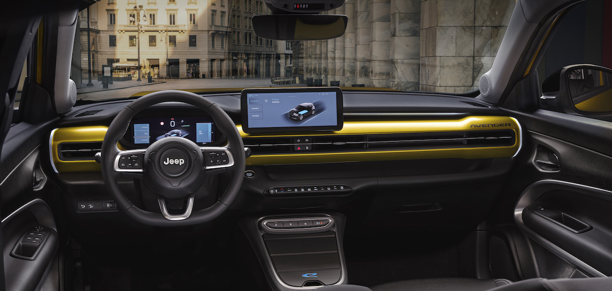 Debutta Parigi la nuova Jeep® Avenger, il primo SUV completamente elettrico Debutta Parigi la nuova Jeep® Avenger, il primo SUV completamente elettrico
