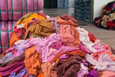 Cnmi lancia Re.Crea per la sostenibilità dei rifiuti tessili