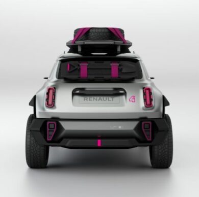 Al Salone dell’Auto di Parigi 2022 rinasce la R4 100% elettrica