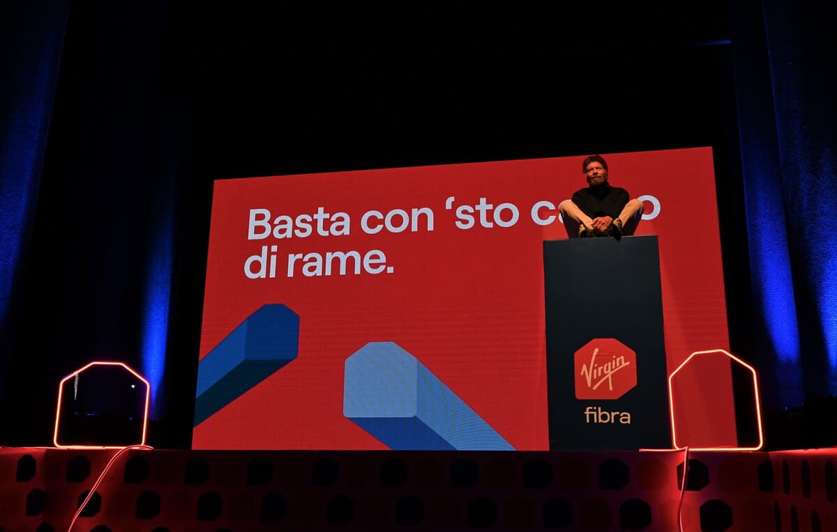 Richard Branson…Basta con questo cavo di rame