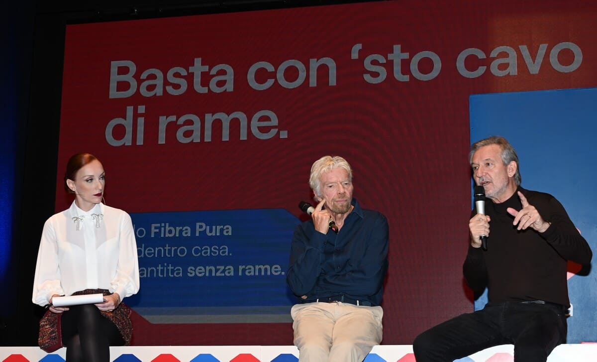 Richard Branson…Basta con questo cavo di rame