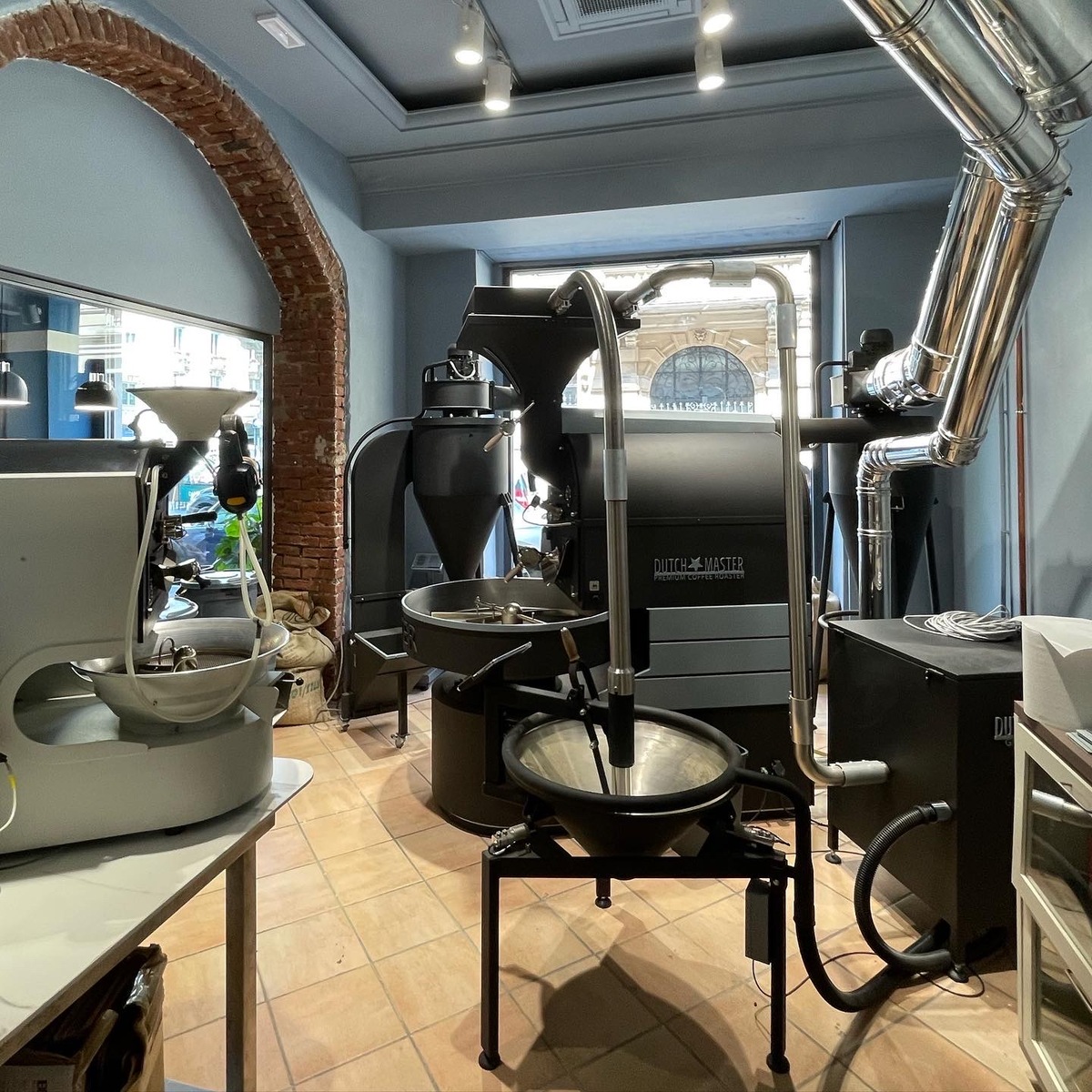 Cafezal Coffee Hub fa il bis e apre la seconda torrefazione-boutique Cafezal Coffee Hub fa il bis e apre la seconda torrefazione-boutique