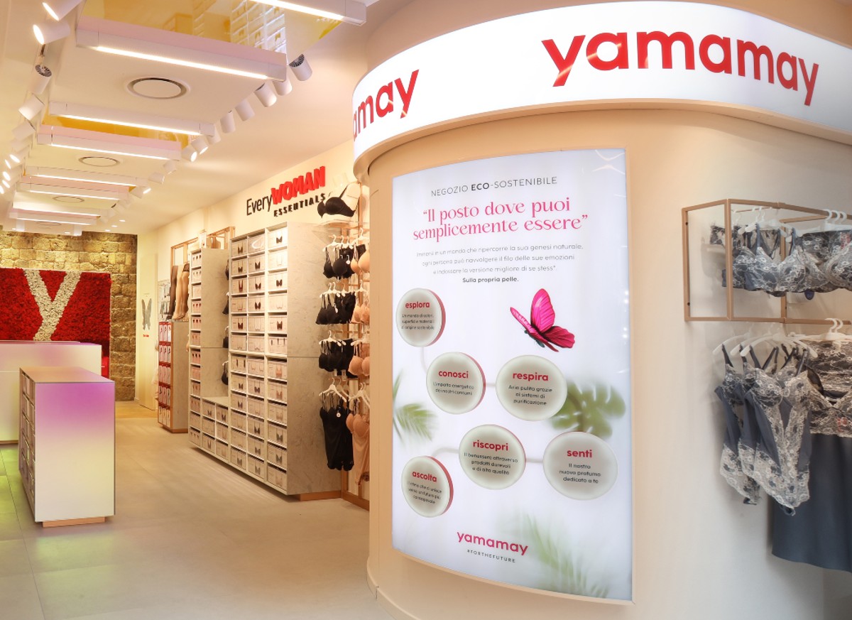 Yamamay punta sulla sostenibilità: aperto il primo store green a Siena Yamamay punta sulla sostenibilità: aperto il primo store green a Siena