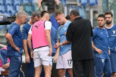 Lazio, Immobile: lesione al bicipite. Tegola Sarri: lungo stop per il bomber