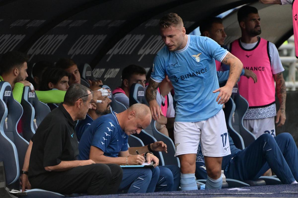 Lazio, Immobile: lesione al bicipite. Tegola Sarri: lungo stop per il bomber
