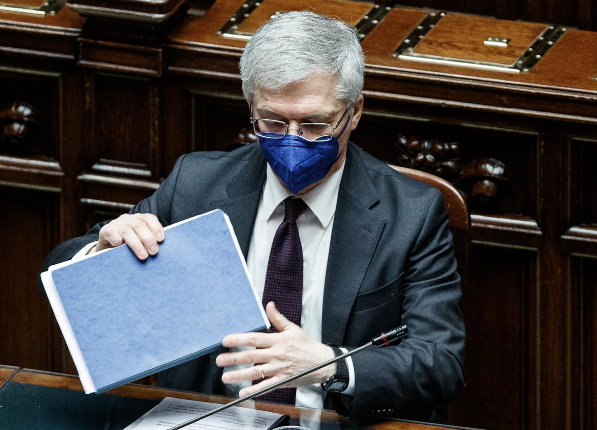 Governo, Franco elogia il suo successore: “Giorgetti al Tesoro? Scelta valida” Governo, Franco elogia il suo successore: “Giorgetti al Tesoro? Scelta valida”