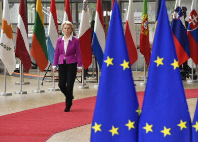 Ue, intesa raggiunta sul tetto del gas temporaneo. Draghi: “E’ andata bene”