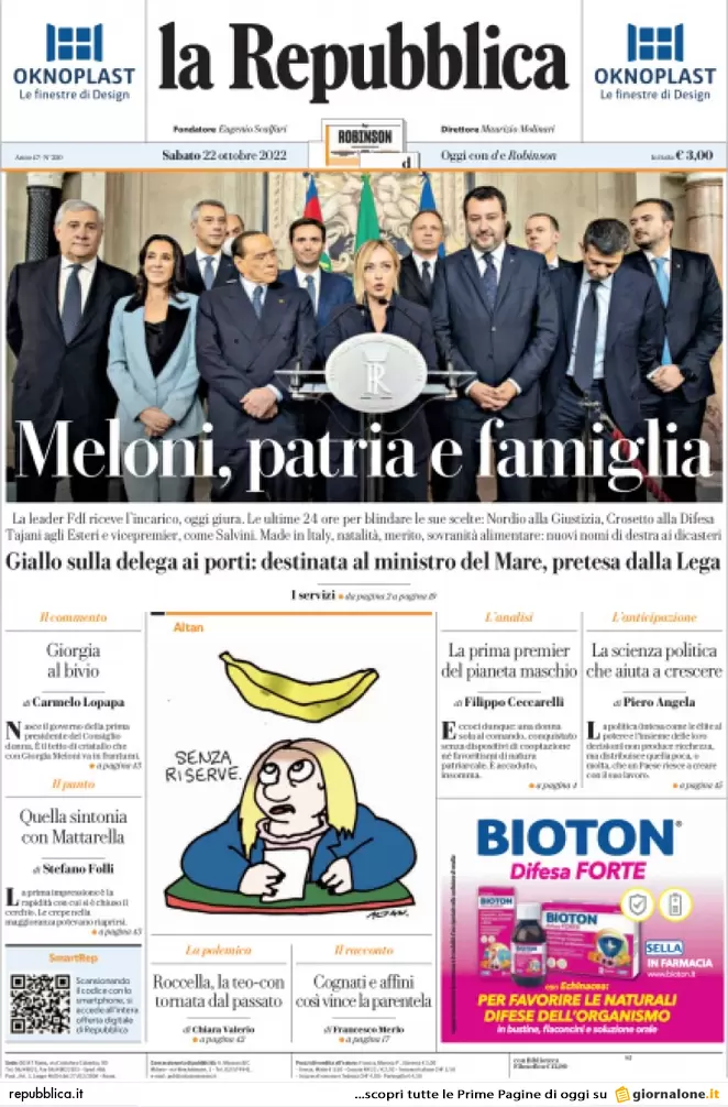 Prime pagine giornali 22 ottobre 2022. Giorgia, una donna sola al comando