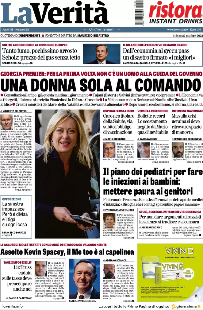 Prime pagine giornali 22 ottobre 2022. Giorgia, una donna sola al comando