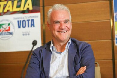 Zangrillo: “Sì al lavoro agile nella Pa, ma valuteremo bene i risultati”