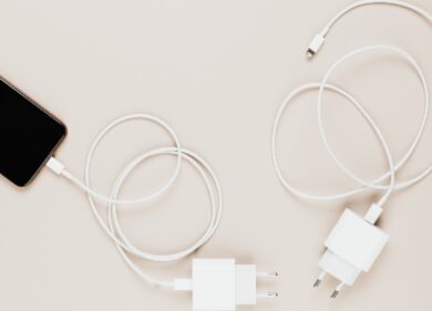 Caricabatteria unico, Ue dà via libera finale: obbligatorio dal 2024