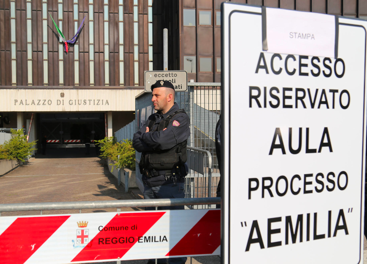 Emilia Felix -‘ndrangheta a braccetto. Motivazioni Cassazione processo AEmilia Emilia Felix -‘ndrangheta a braccetto. Motivazioni Cassazione processo AEmilia
