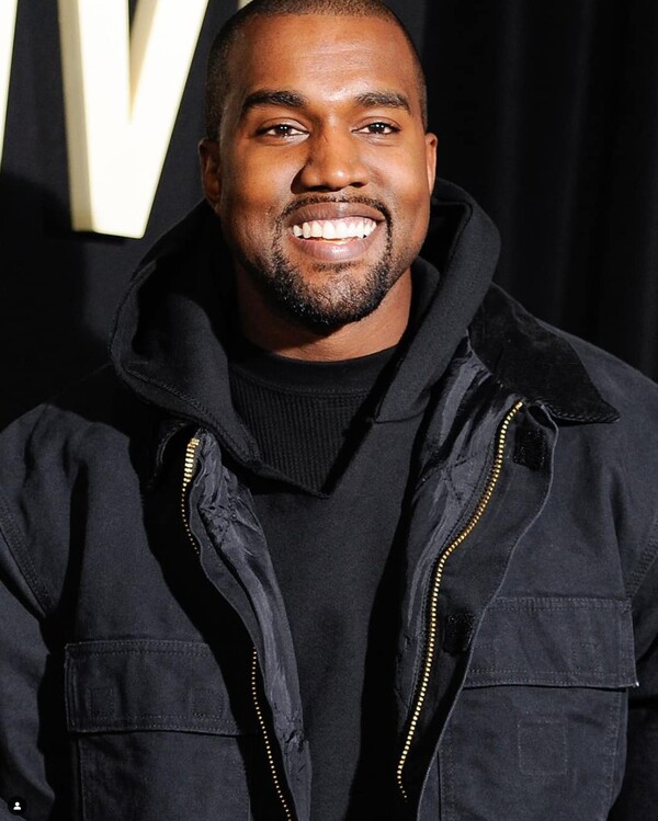 Kanye West scaricato da Adidas: bufera sulle frasi antisemite del rapper Kanye West scaricato da Adidas: bufera sulle frasi antisemite del rapper