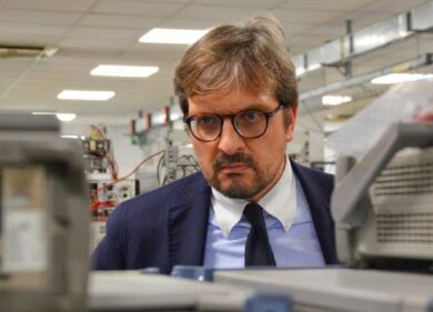 Lombardia, appello alle banche. Guidesi: ora facciano la loro parte