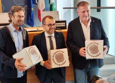 Milano: alle Stelline torna la Coppa del Mondo di Panettone