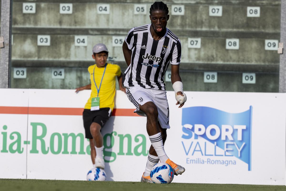 Juventus, chi è Iling-Junior: il migliore col Benfica (e strappato al Chelsea)