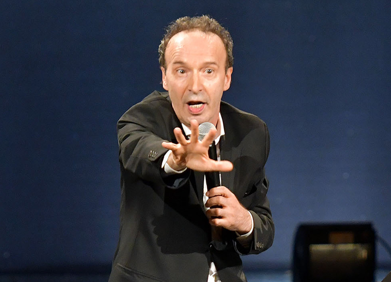 Auguri, Benigni: compie 70 anni il giullare di corte, furbetto e opportunista Auguri, Benigni: compie 70 anni il giullare di corte, furbetto e opportunista