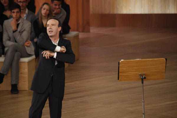 Auguri, Benigni: compie 70 anni il giullare di corte, furbetto e opportunista Auguri, Benigni: compie 70 anni il giullare di corte, furbetto e opportunista