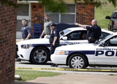 Padre seppellisce viva la figlia di 6 anni per punizione. Arrestato