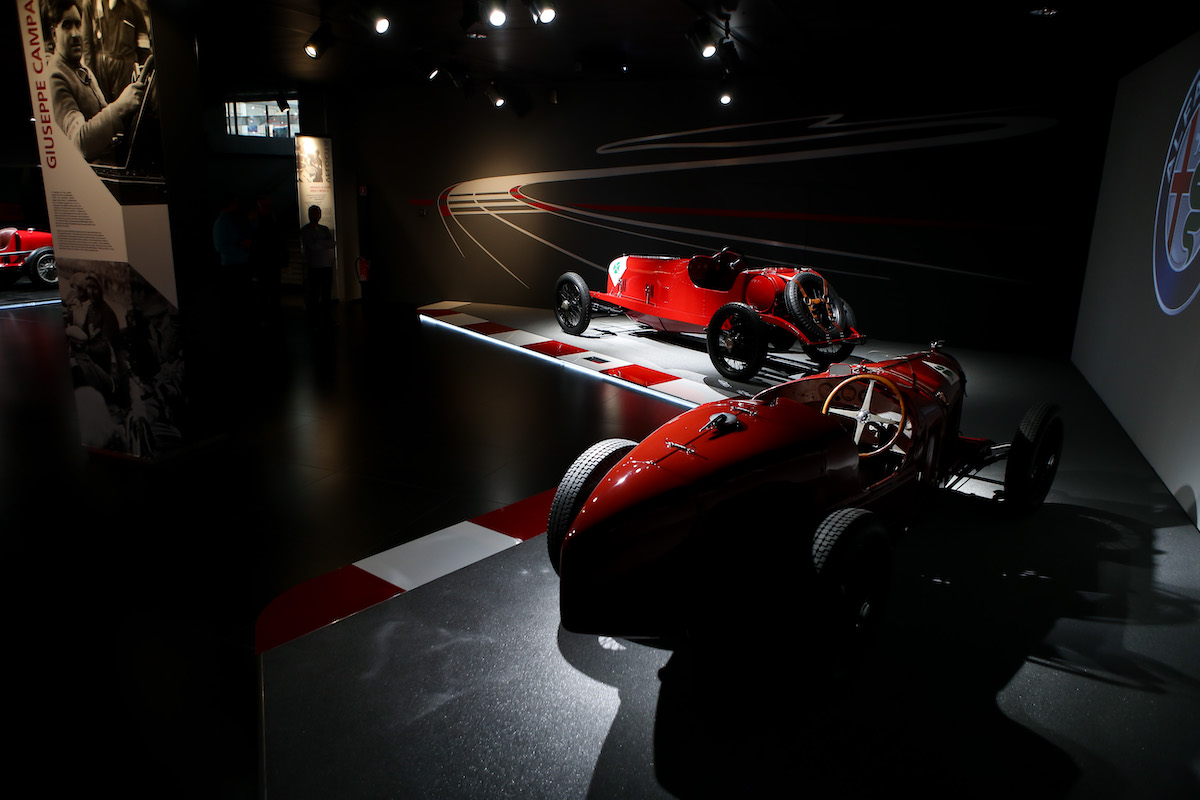 Alfa Romeo presenta “una notte al Museo” Alfa Romeo presenta “una notte al Museo”