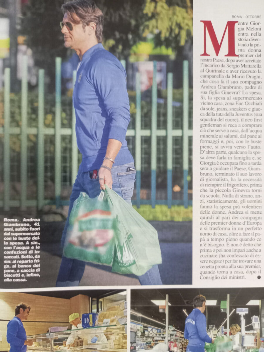 Andrea Giambruno a fare la spesa mentre Meloni guida la “Nazione”. FOTO Andrea Giambruno a fare la spesa mentre Meloni guida la “Nazione”. FOTO