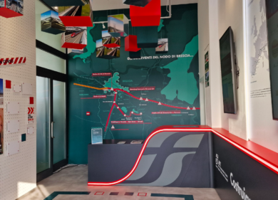 Gruppo FS, RFI inaugura a Brescia un nuovo Infopoint per i cittadini