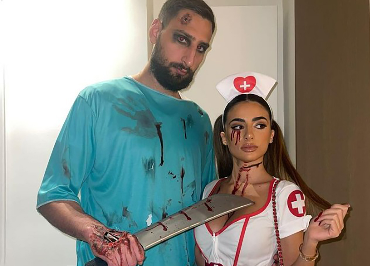 Donnarumma celebra Halloween, ironia social: “Fai più paura delle tue uscite” Donnarumma celebra Halloween, ironia social: “Fai più paura delle tue uscite”