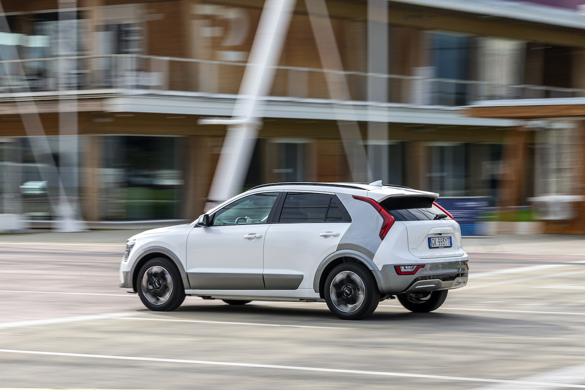 kia presenta la sua gamma elettrificata per l’Italia kia presenta la sua gamma elettrificata per l’Italia