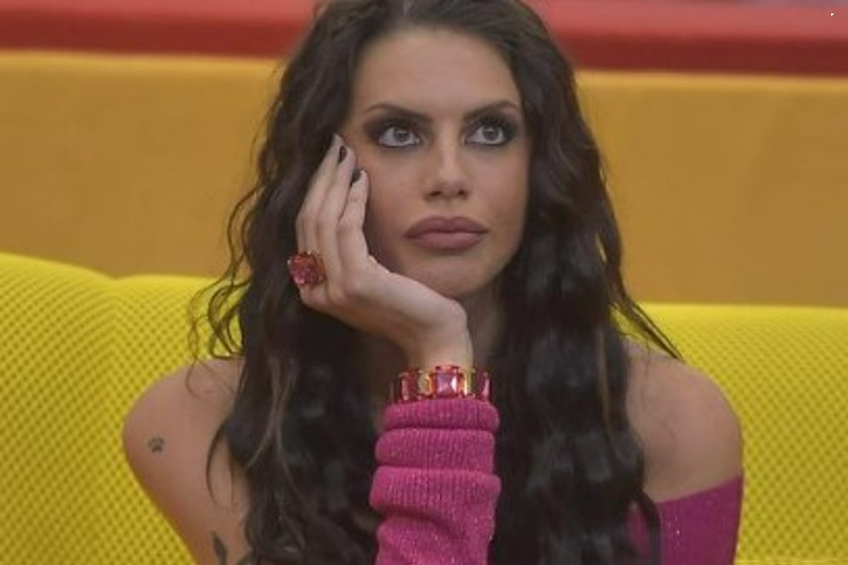 Antonella Fiordelisi, i legali contro Totti: “Autorizzi a pubblicare la chat” Antonella Fiordelisi, i legali contro Totti: “Autorizzi a pubblicare la chat”