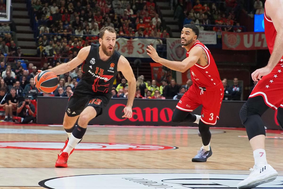 Galleria foto 'Olimpia Milano cade contro il Real Madrid in Eurolega. Musa domina al Forum' - foto 1