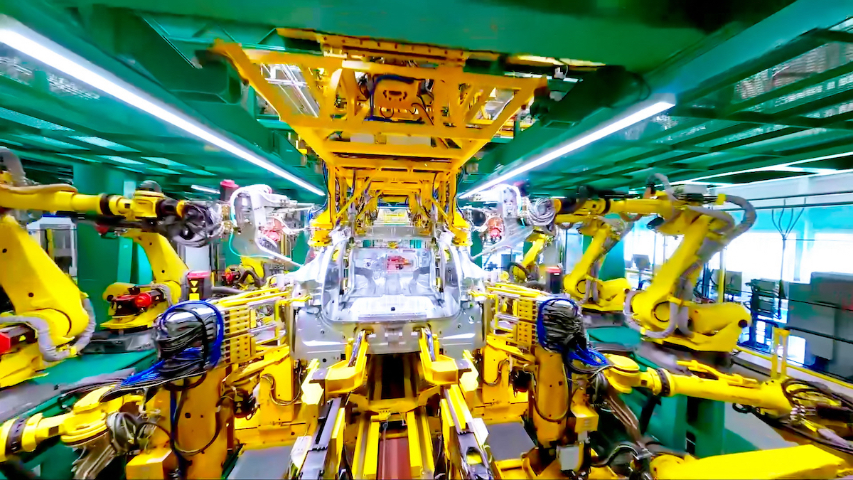 Renault: la trasformazione dello stabilimento francese di Douai