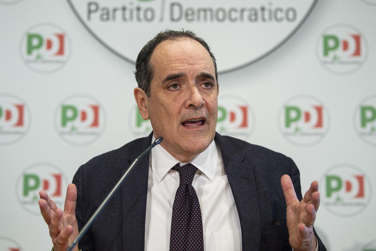 Mirabelli (PD): “Impossibile sostenere Moratti” Mirabelli (PD): “Impossibile sostenere Moratti”