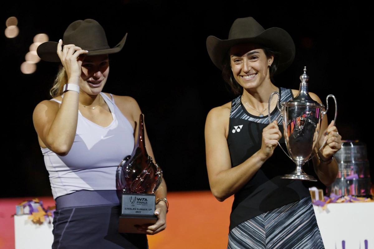 Caroline Garcia doma la tigre Aryna Sabalenka: è la regina delle Wta Finals 2022 di tennis Caroline Garcia doma la tigre Aryna Sabalenka: è la regina delle Wta Finals 2022 di tennis
