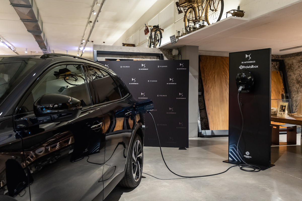 Free2move eSolutions è partner di DS 7 per una mobilità sostenibile Free2move eSolutions è partner di DS 7 per una mobilità sostenibile