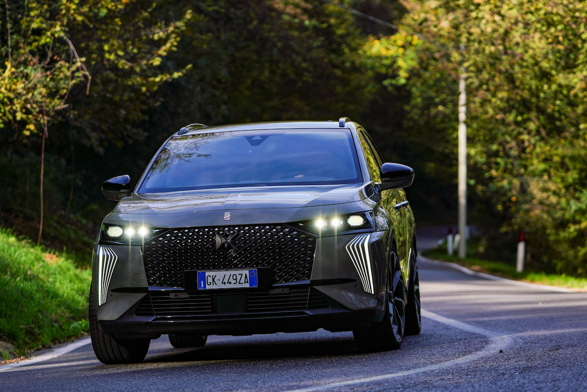 In viaggio con DS 7 nell’eccellenza della lavorazione artigianale