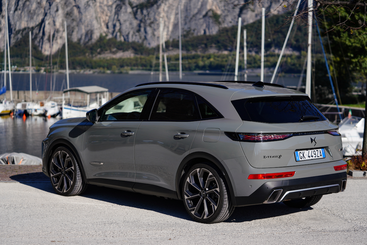 In viaggio con DS 7 nell’eccellenza della lavorazione artigianale