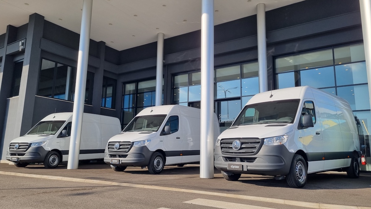 Mercedes-Benz eSprinter entra nella flotta della Sic Europe Srl Mercedes-Benz eSprinter entra nella flotta della Sic Europe Srl