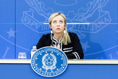 G20, Meloni tra Biden e Xi Jinping. Obiettivo: diventare la sponda Usa in Ue