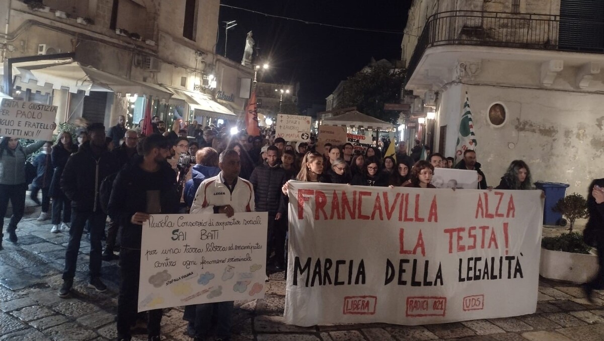 Omicidio Francavilla, la comunità in piazza per la legalità e la giustizia