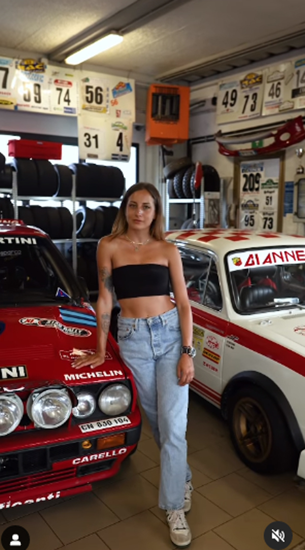 Rebecca Busi: Dakar 2023 con OnlyFans, casco arcobaleno e… Rebecca Busi: Dakar 2023 con OnlyFans, casco arcobaleno e…