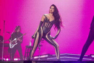 Mondiali 2022 Qatar, schiaffo “mondiale” di Dua Lipa. Attacco durissimo