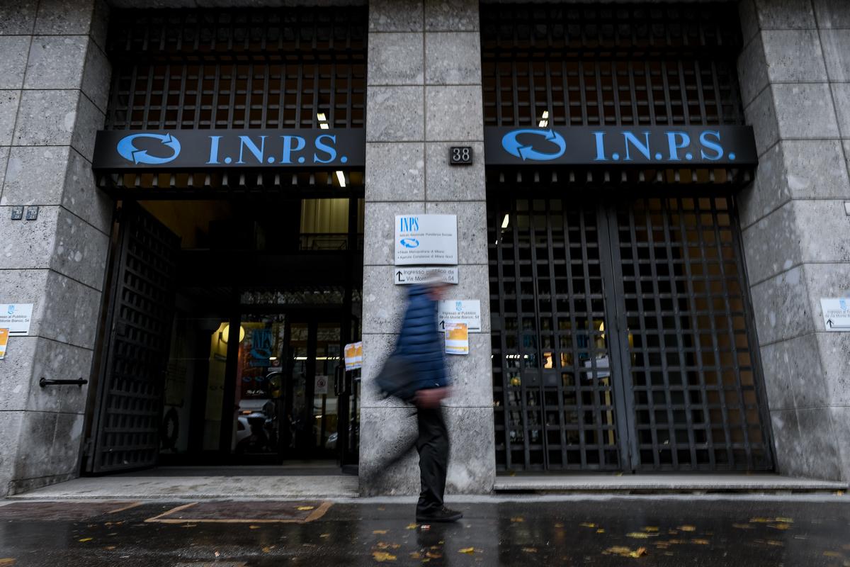 Gedi, caso pre-pensionamenti. Libretti di lavoro falsi e una “talpa” all’Inps